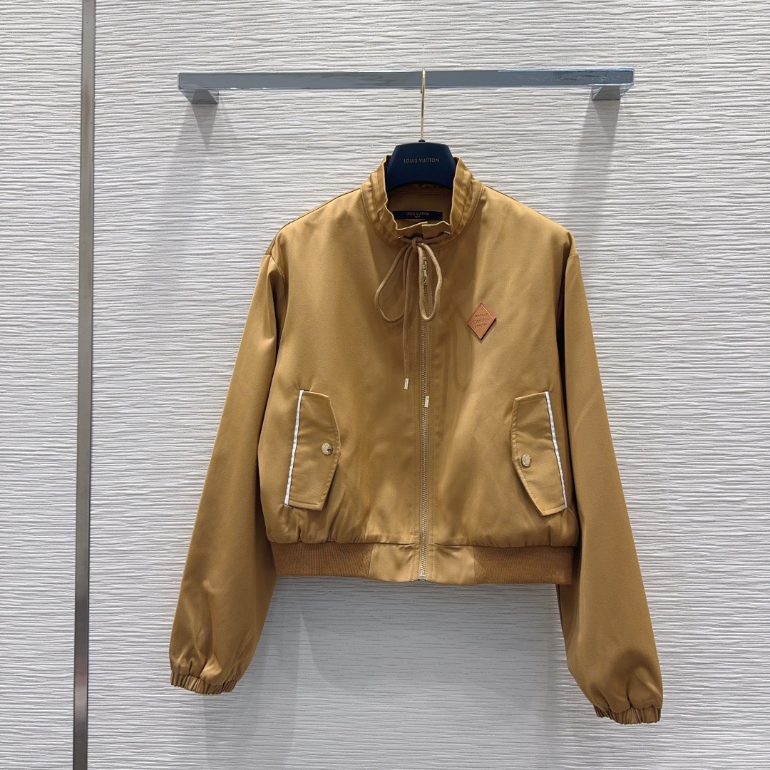 🛍️Louis Vuitto*👑2025FW最新时尚外套 经典又有型 自带气场 面料质感很奈斯 时髦又高