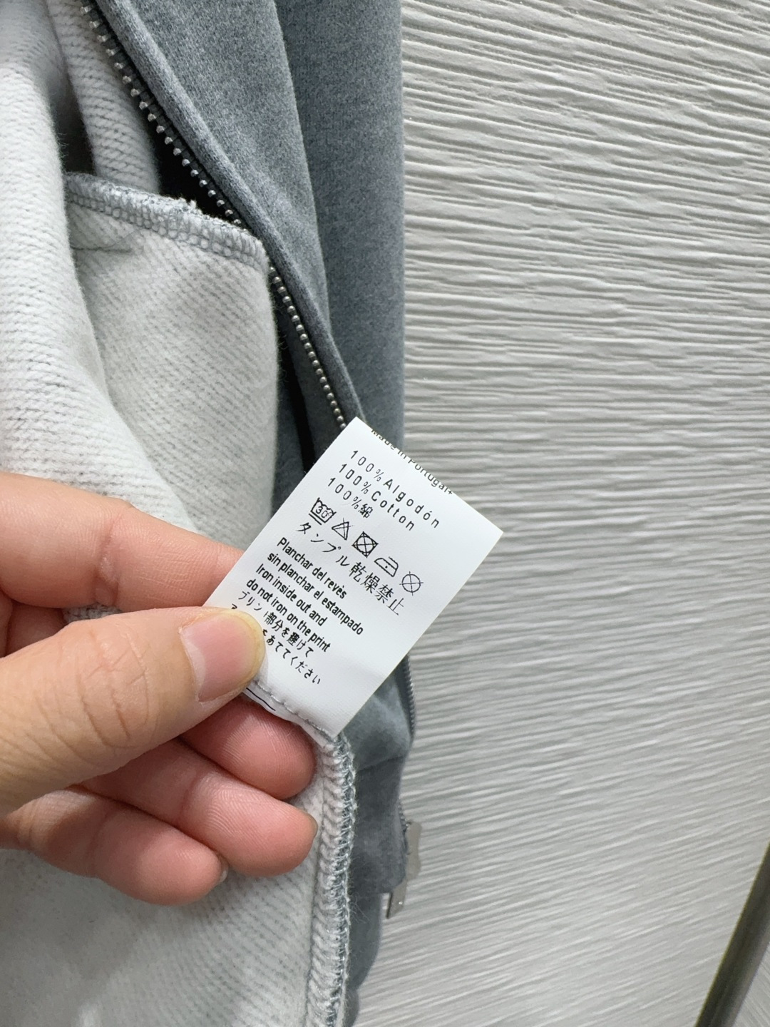 🛍️Loe w*e👑2025FW新款休闲外套 高版出品！干净利落的剪裁 细节在线 设计简约又不失时髦感 