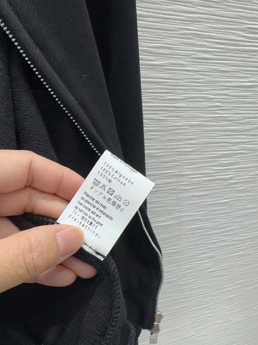 🛍️Loe w*e👑2025FW新款休闲外套 高版出品！干净利落的剪裁 细节在线 设计简约又不失时髦感 