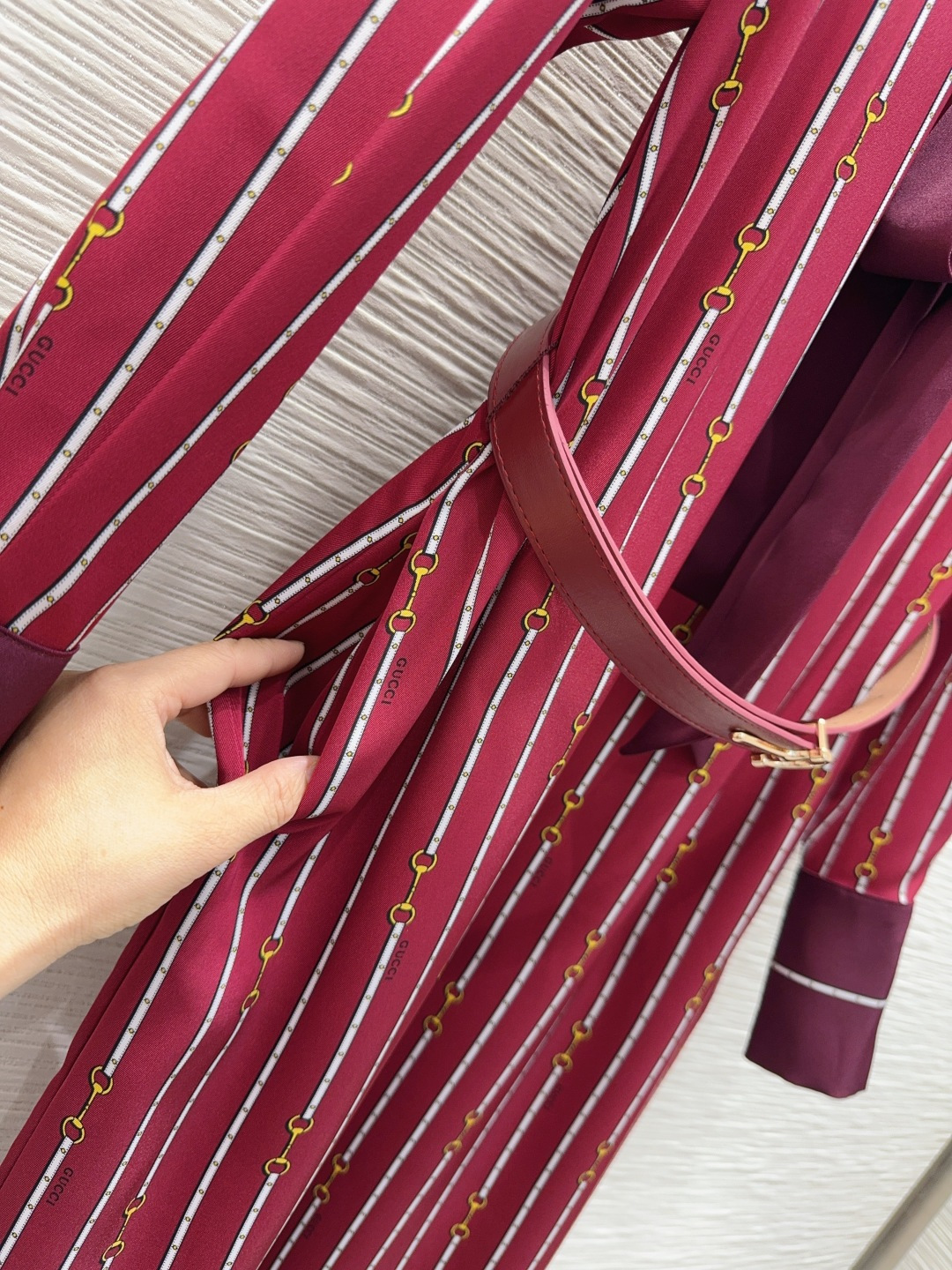 🛍️ Gucc* 👑2025FW爆款推荐连衣裙 渗透印花 经典又有型 各种都能完美驾驭～高级成衣做法，细