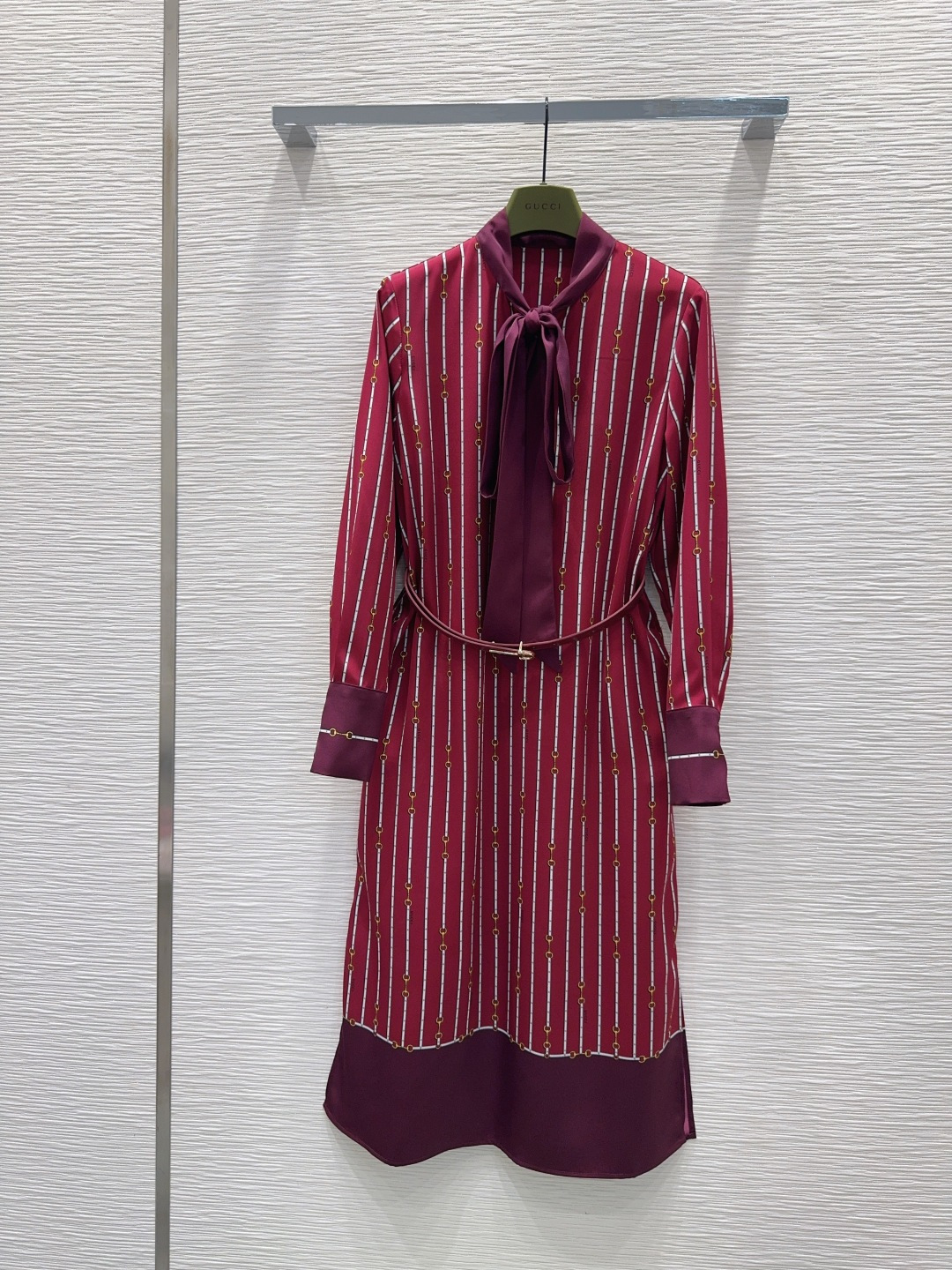 🛍️ Gucc* 👑2025FW爆款推荐连衣裙 渗透印花 经典又有型 各种都能完美驾驭～高级成衣做法，细