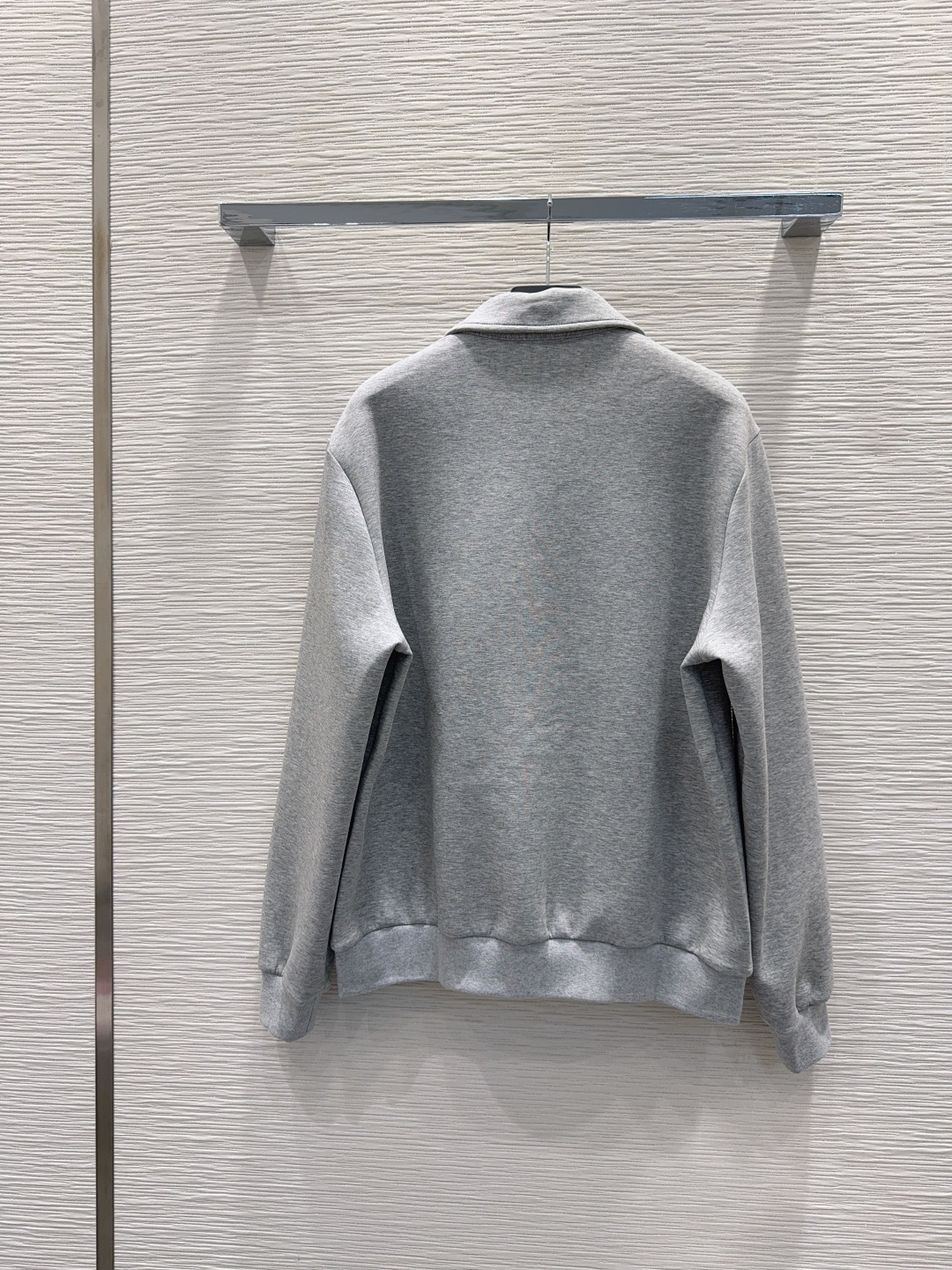 🛍️ Prad* 👑 2025FW新款套装 上身显瘦又提升时髦度，优雅气质单品。衣橱必备！做工品质看细节