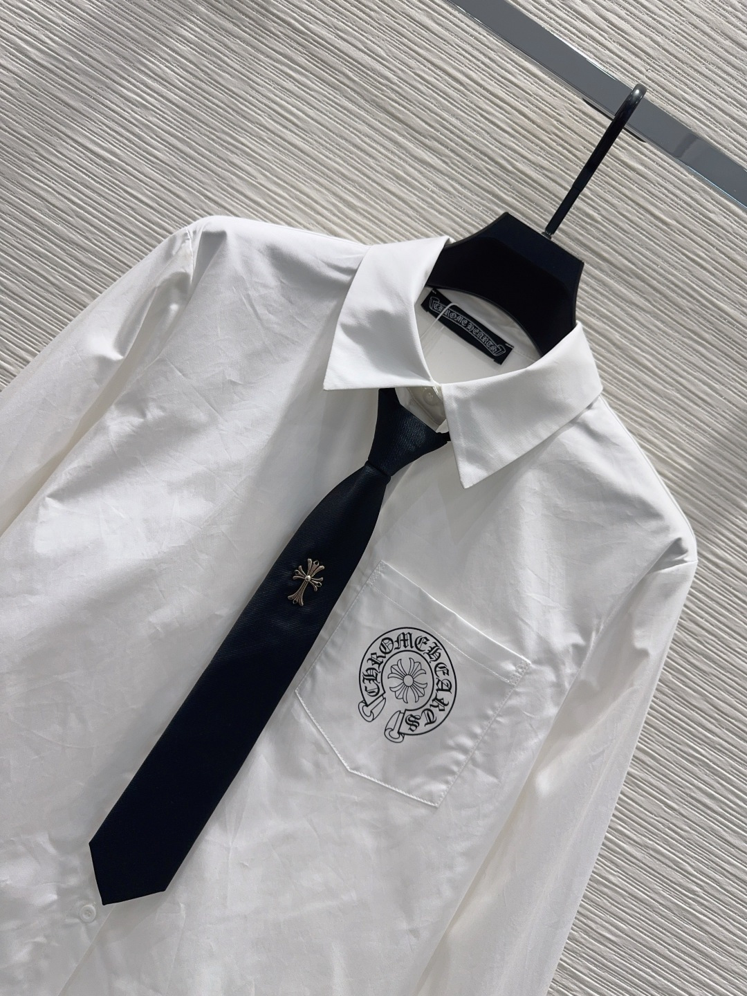 🛍️Chrome Heart*s👑2025FW新款 领带长袖衬衫 宽松百搭 纯棉面料 高端品质 白色SM