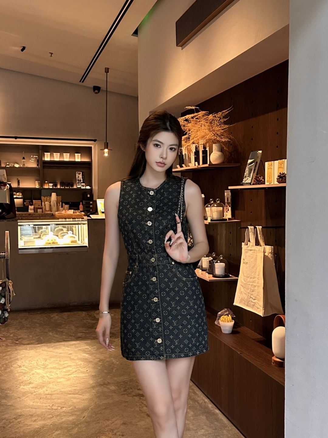 NO:517174,upper body picture, alexander wang19860909上身图,,alexander wang,Women's clothing