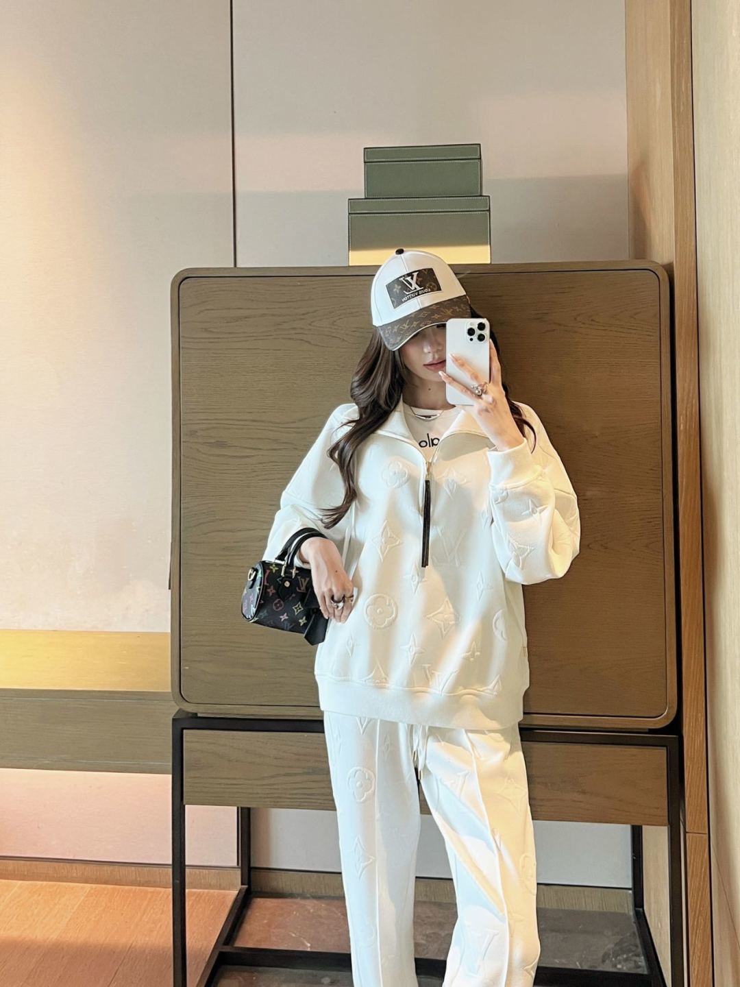 NO:535834,upper body picture, alexander wang19860909上身图,,alexander wang,Women's clothing