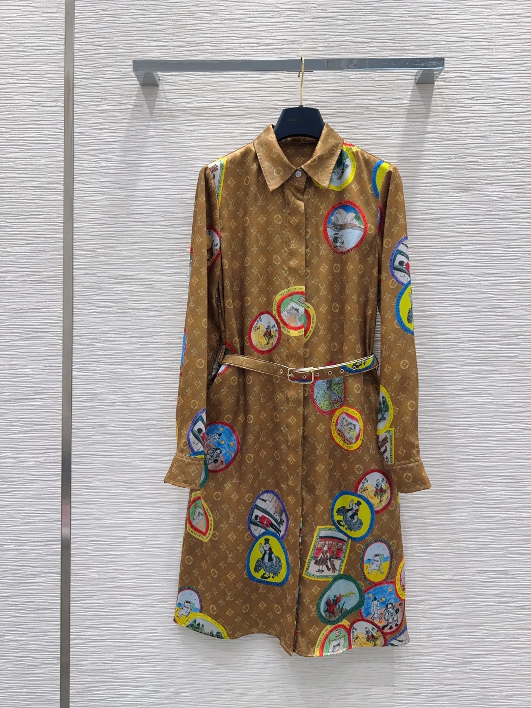 🛍️ Louis Vuitto* 👑2025FW新款 渗透工艺 简约中流露出高奢 整件衣服做工更是非常精