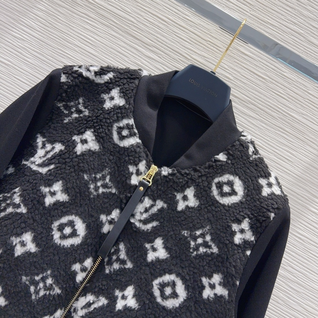 🛍️ Louis Vuitto* 👑2025FW新款外套 手感舒适的人造毛 贴合舒适与时髦的双需求能融入