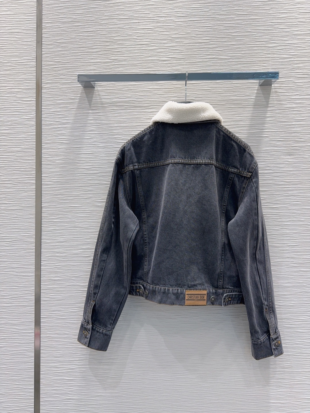 Diorio 2025FW Denim Jacket: Stylish, High-Quality, and Comfortable 10 cmp i1759071657836 5154 0 8