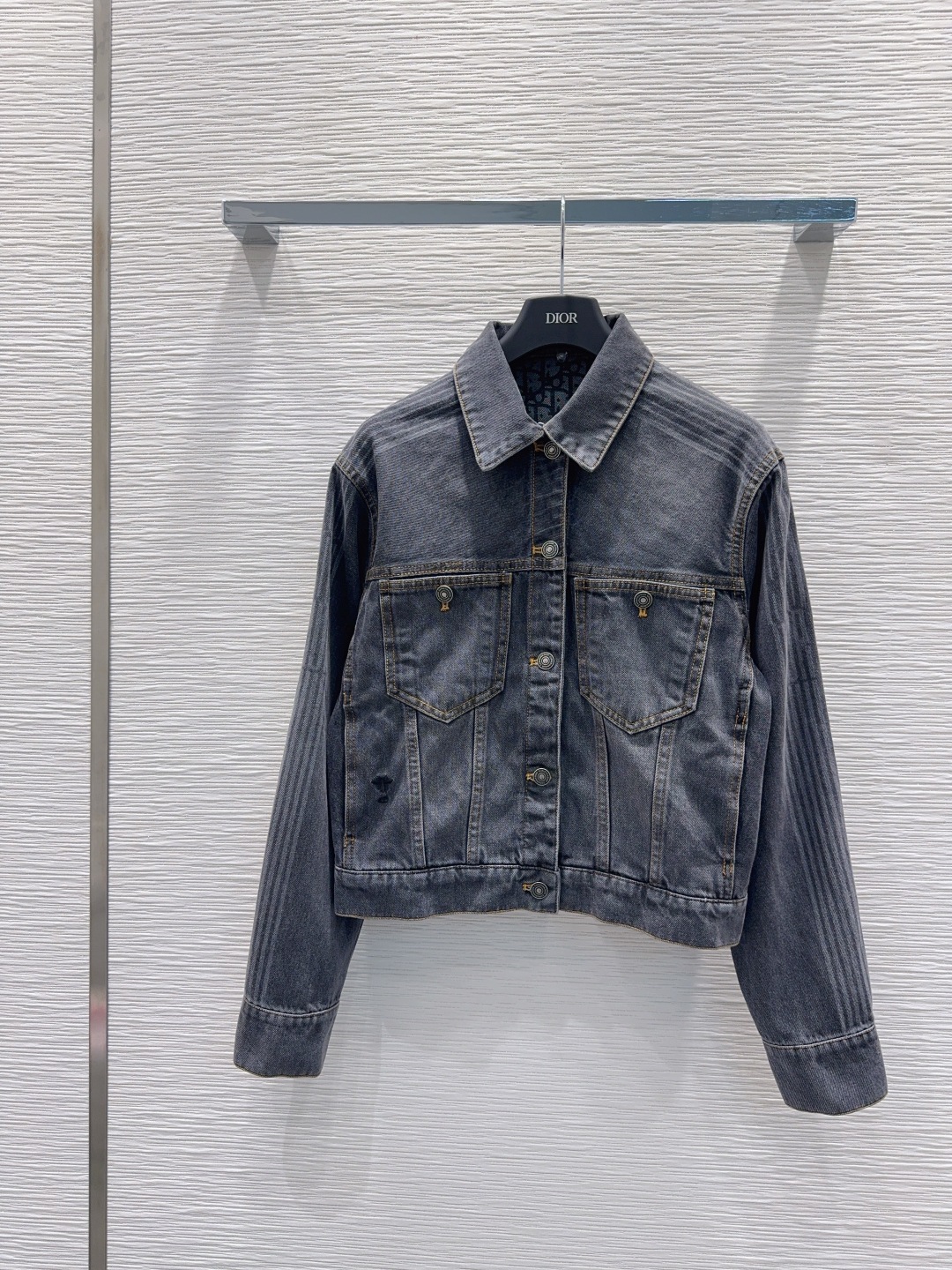 Diorio 2025FW Denim Jacket: Stylish, High-Quality, and Comfortable 8 cmp i1759071657889 9720 0 9