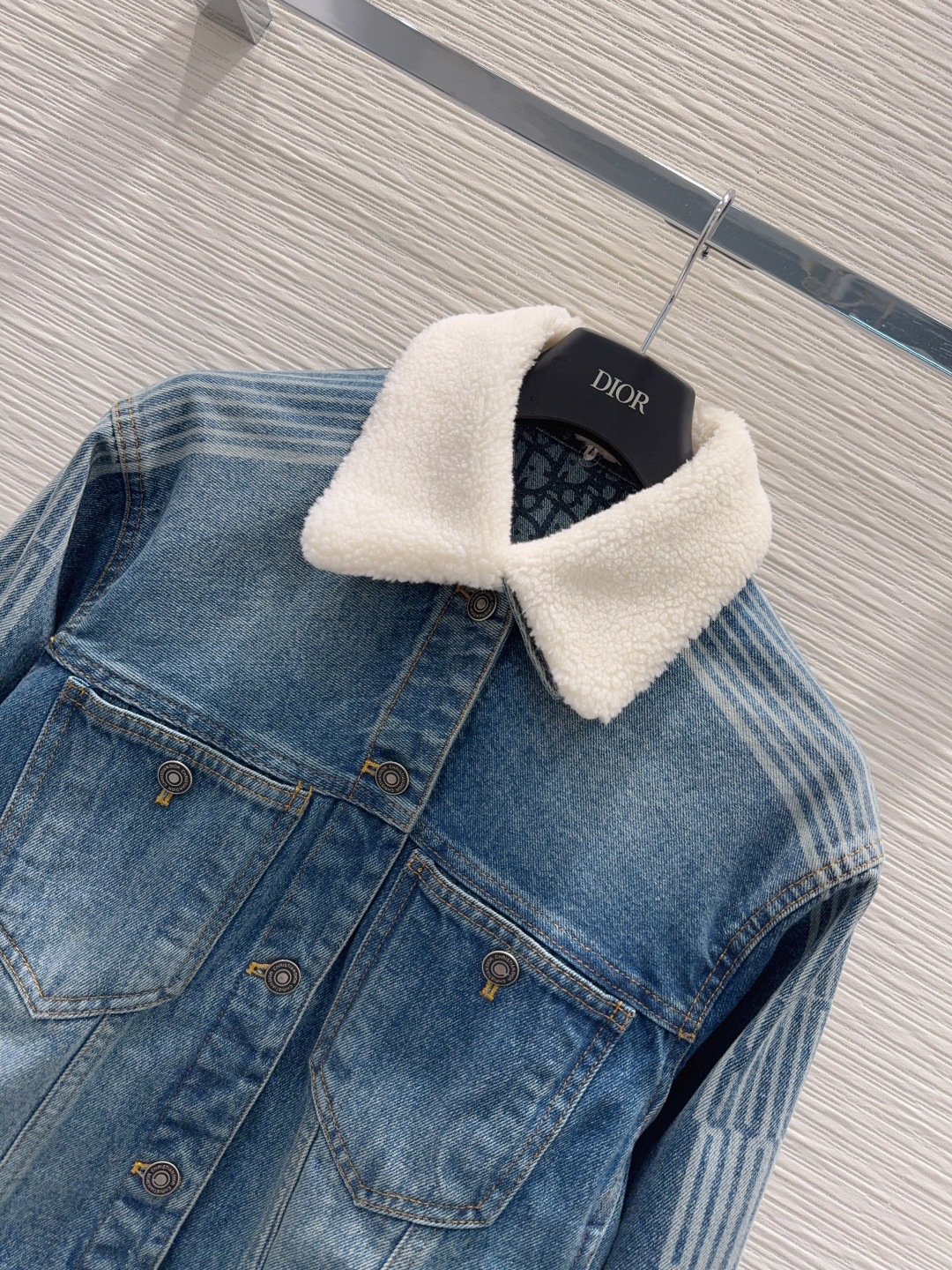 Diorio 2025FW Denim Jacket - Stylish & High-Quality, Classic Wash 3 cmp i1759071698849 5230 0 1