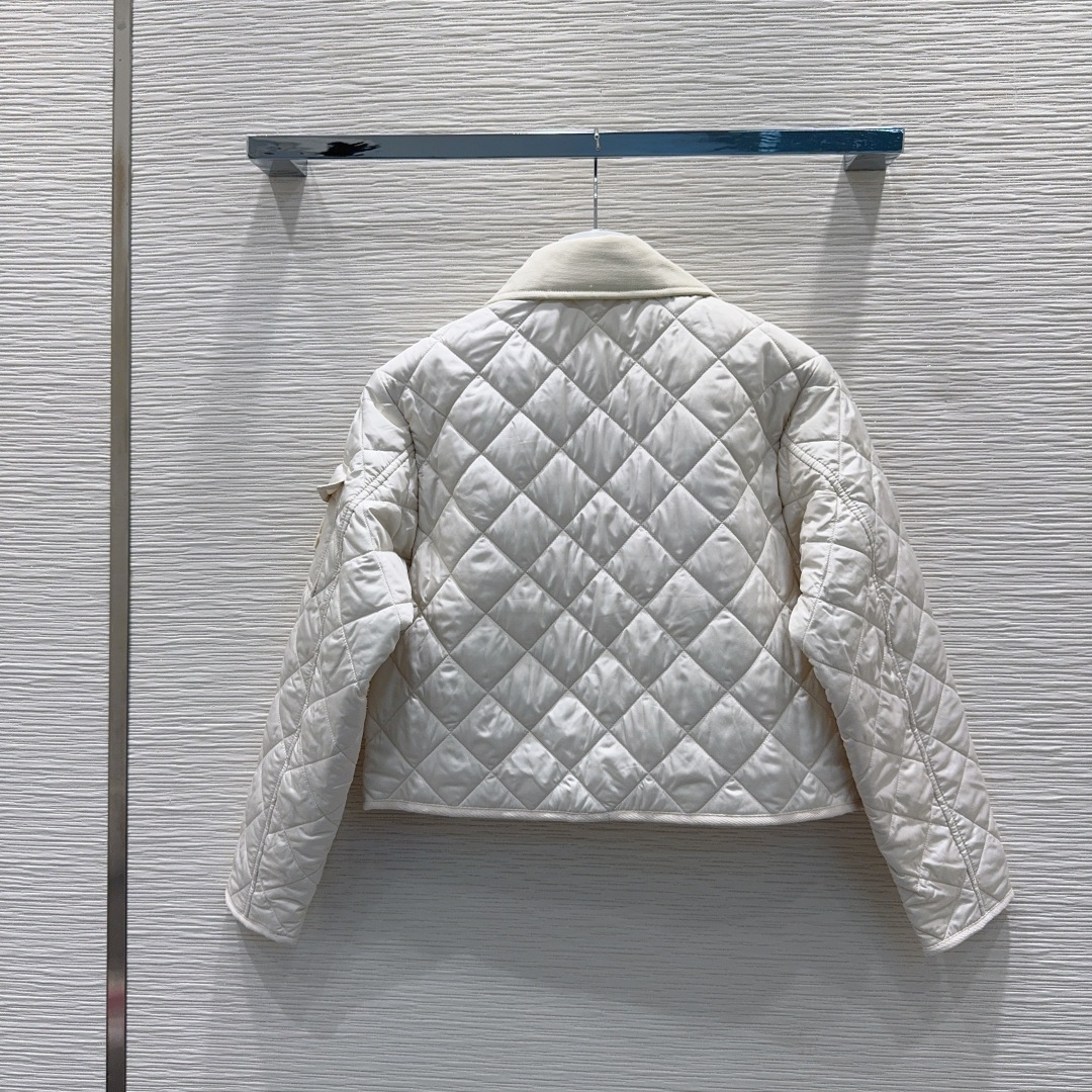 🛍️ Moncle* 👑2025FW新款棉服 整体保暖，效果拉满，休闲时尚，经典logo完美点缀，码数0