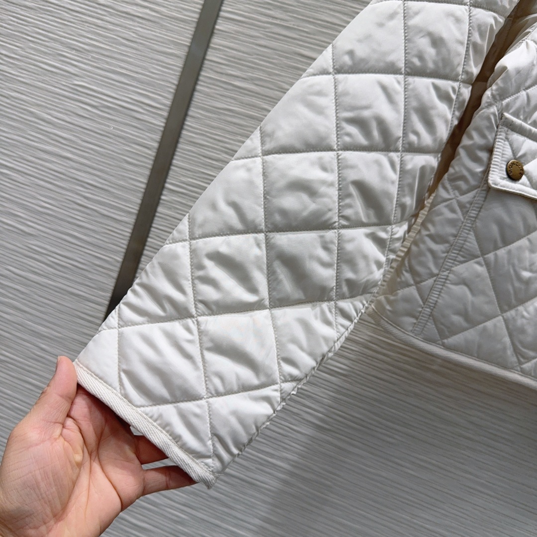 🛍️ Moncle* 👑2025FW新款棉服 整体保暖，效果拉满，休闲时尚，经典logo完美点缀，码数0