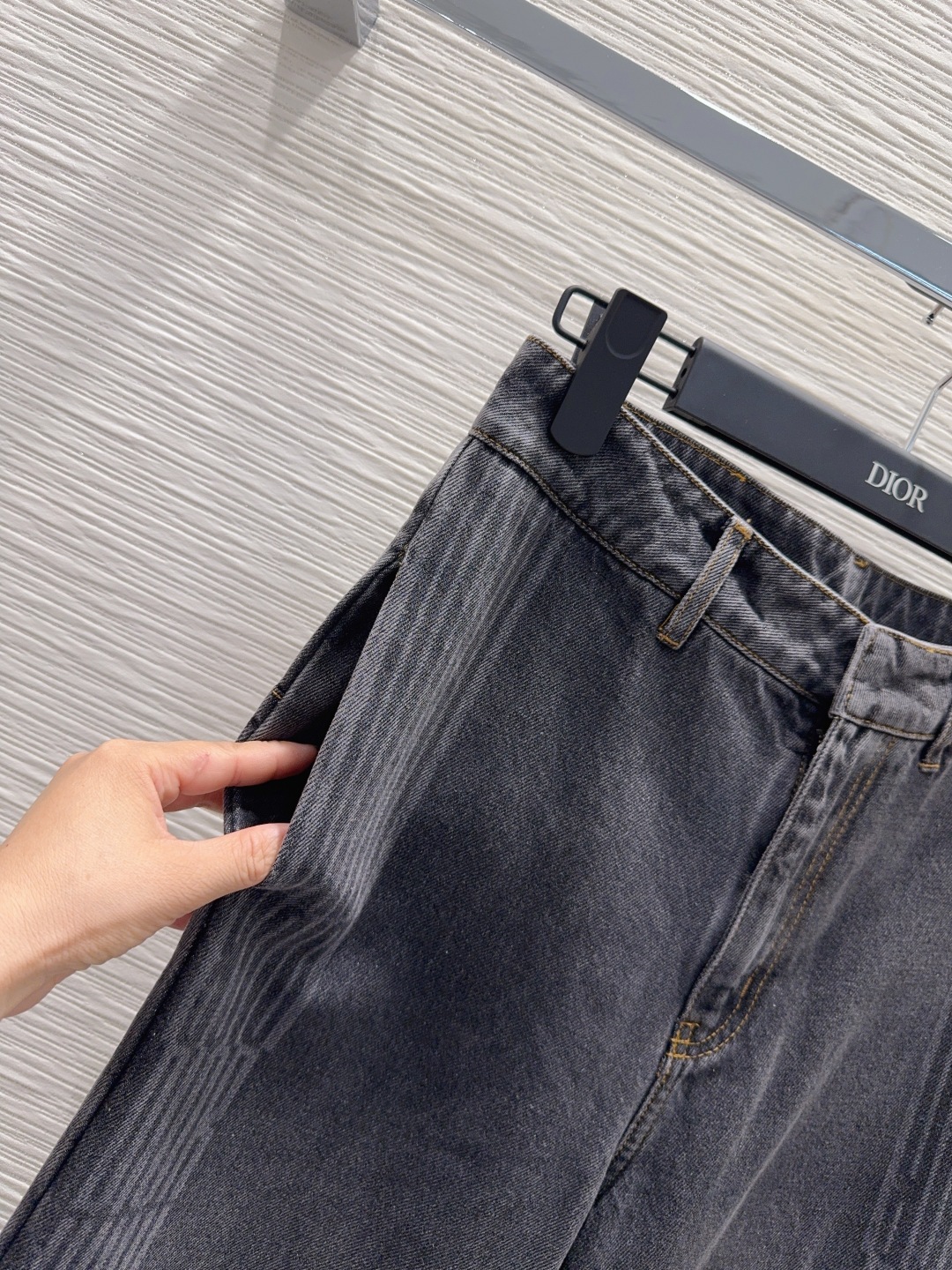 Diorio 2025FW High-Waisted Denim Jeans - Stylish & Comfortable 4 cmp i1759139637620 301 0 2