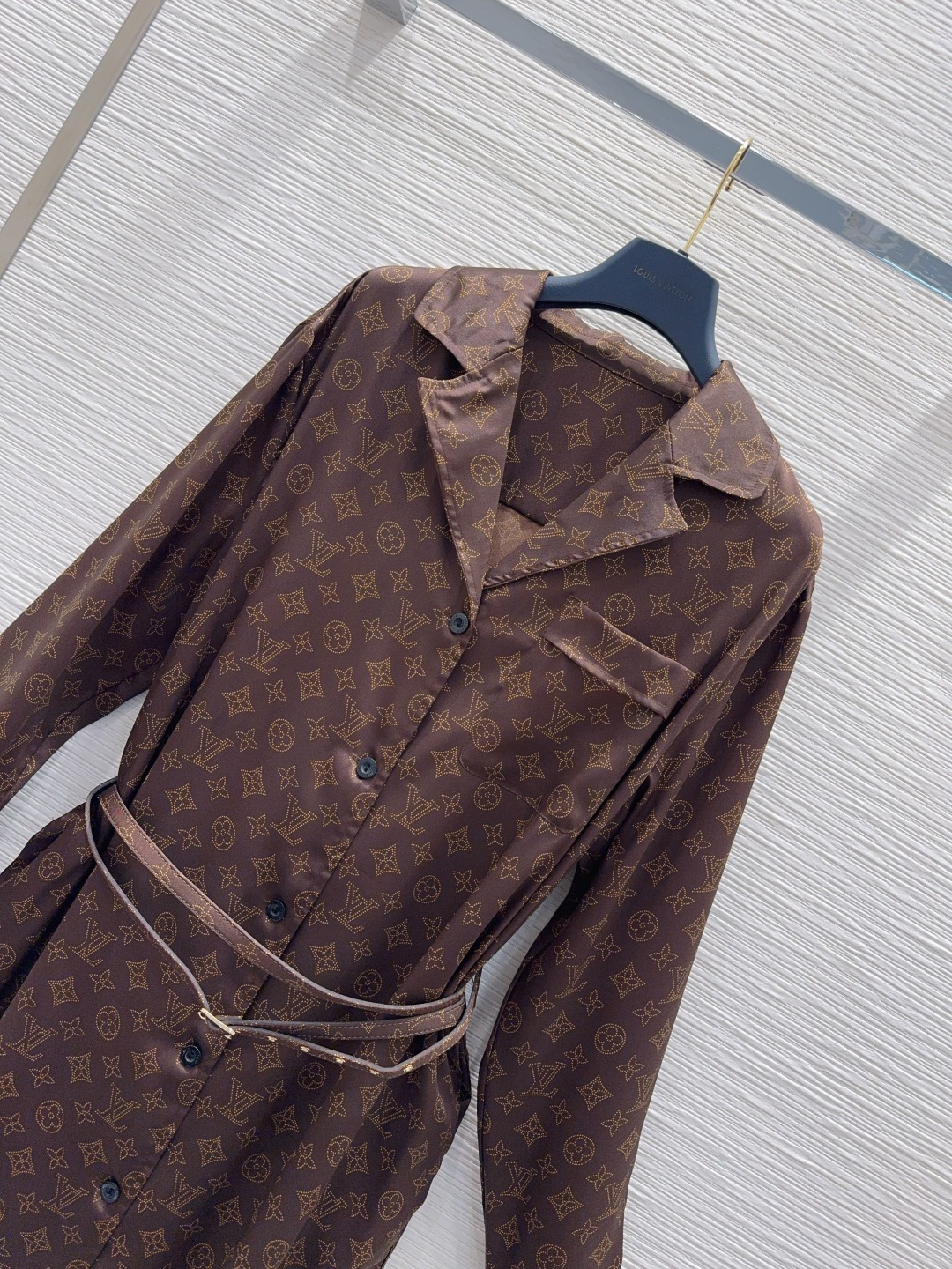 🛍️Louis Vuitto*👑2025FW最新时尚连衣裙 渗透印花 经典又有型 自带气场 面料质感很奈