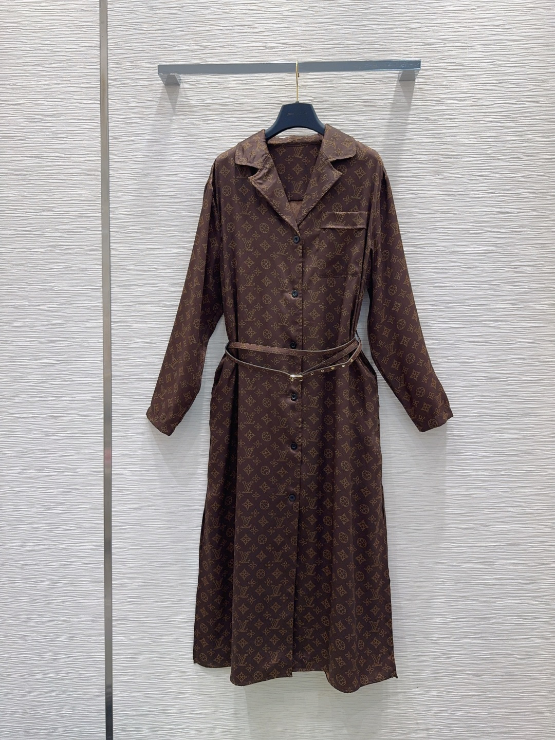 🛍️Louis Vuitto*👑2025FW最新时尚连衣裙 渗透印花 经典又有型 自带气场 面料质感很奈