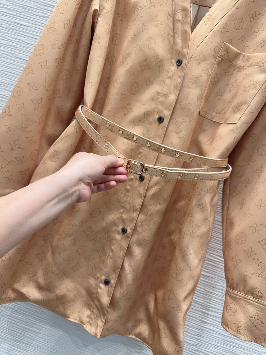 🛍️Louis Vuitto*👑2025FW最新时尚连衣裙 渗透印花 经典又有型 自带气场 面料质感很奈