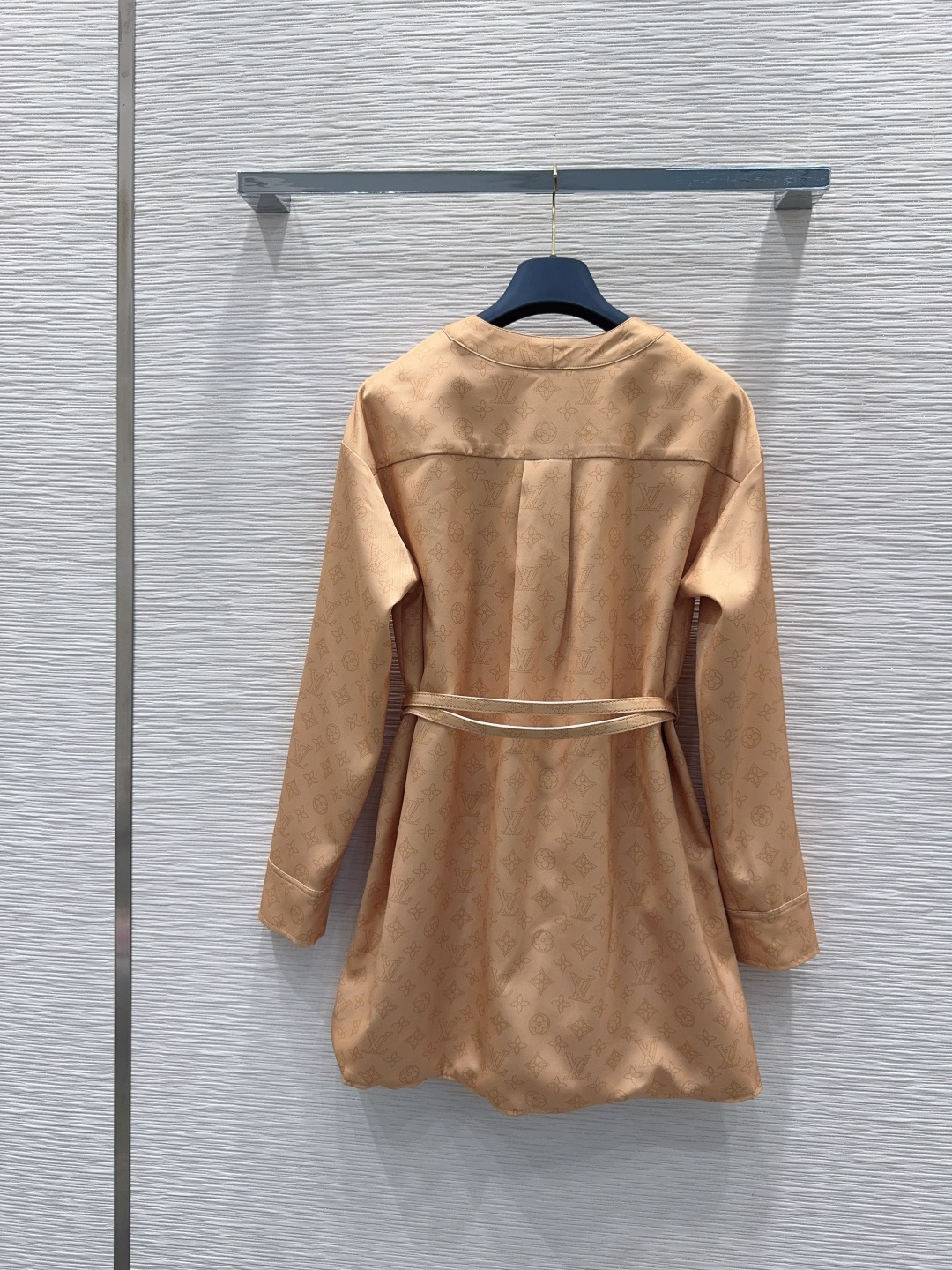 🛍️Louis Vuitto*👑2025FW最新时尚连衣裙 渗透印花 经典又有型 自带气场 面料质感很奈