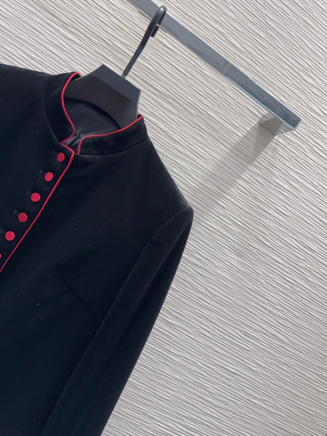 🛍️ Christian Dio* 👑2025FW新款外套 定制丝绒面料 复古时髦 贴合舒适与时髦的双需