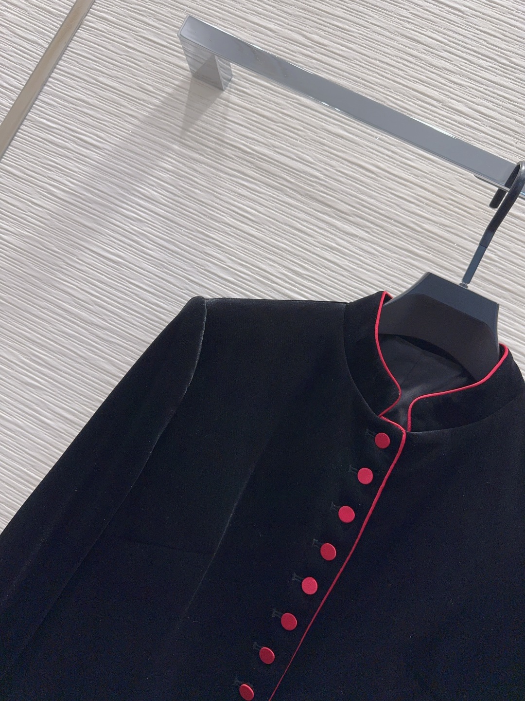 🛍️ Christian Dio* 👑2025FW新款外套 定制丝绒面料 复古时髦 贴合舒适与时髦的双需