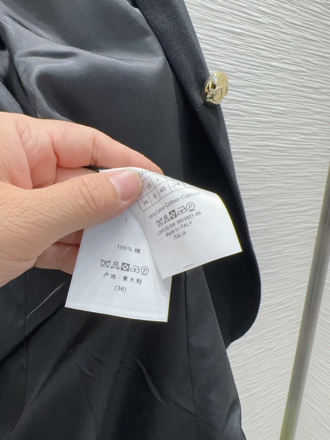 🛍️ Christian Dio* 👑2025FW新款 简洁大气的西装外套 非常高级的进口质地 仔细看细