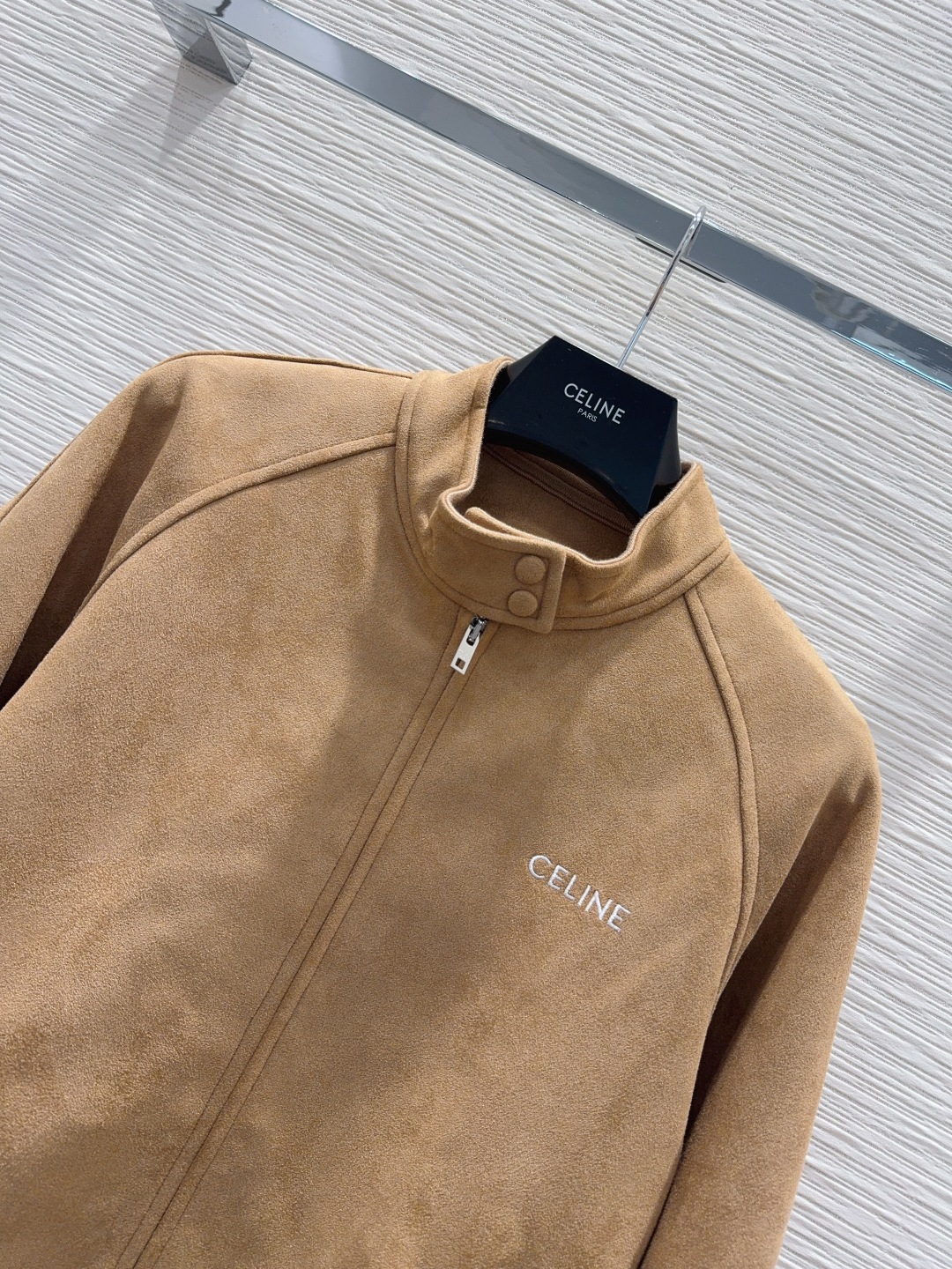 🛍️ Celin* 👑2025FW最新时尚外套 经典又有型 自带气场 面料质感很奈斯 时髦又高级 颜色超