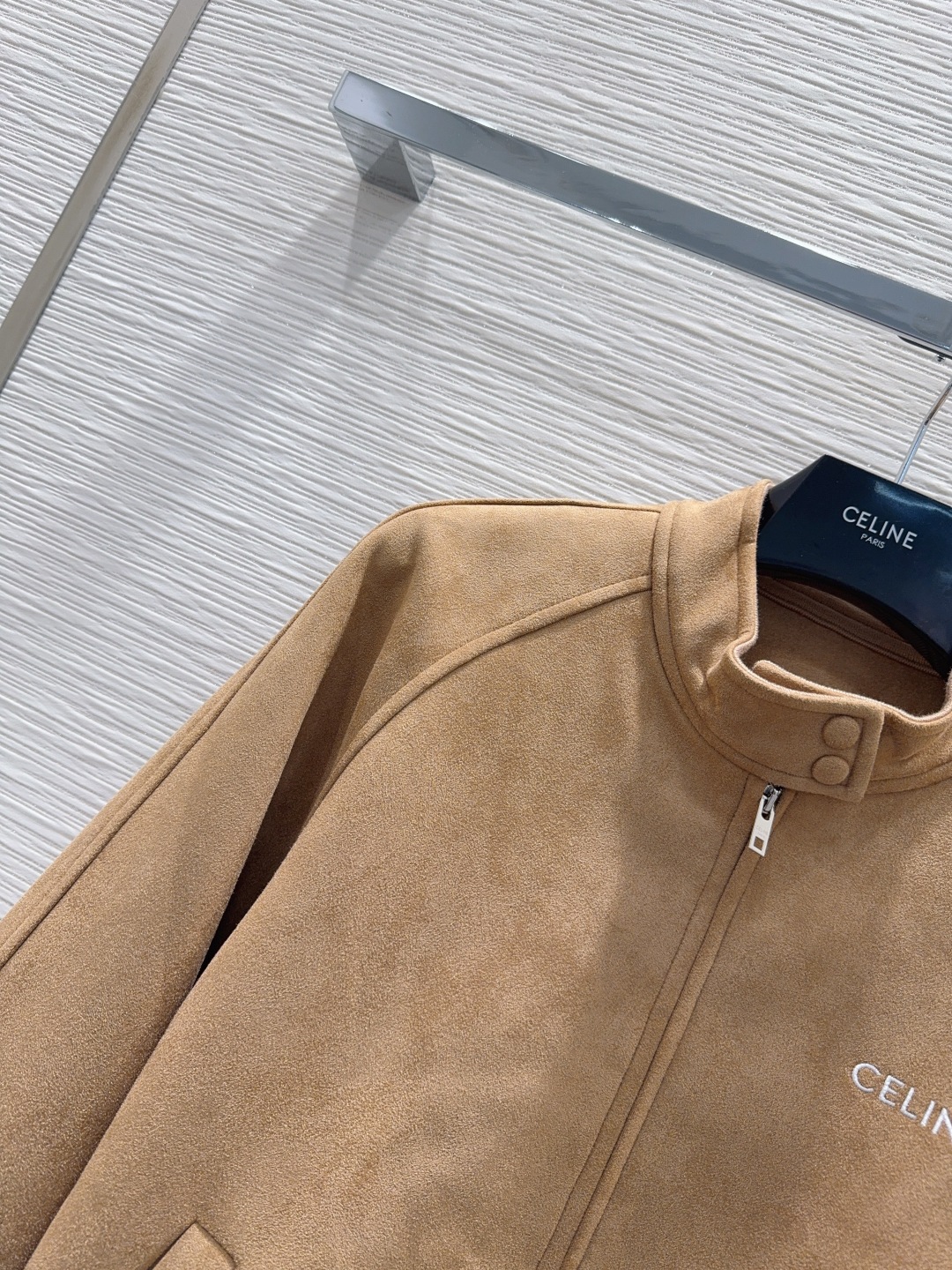 🛍️ Celin* 👑2025FW最新时尚外套 经典又有型 自带气场 面料质感很奈斯 时髦又高级 颜色超