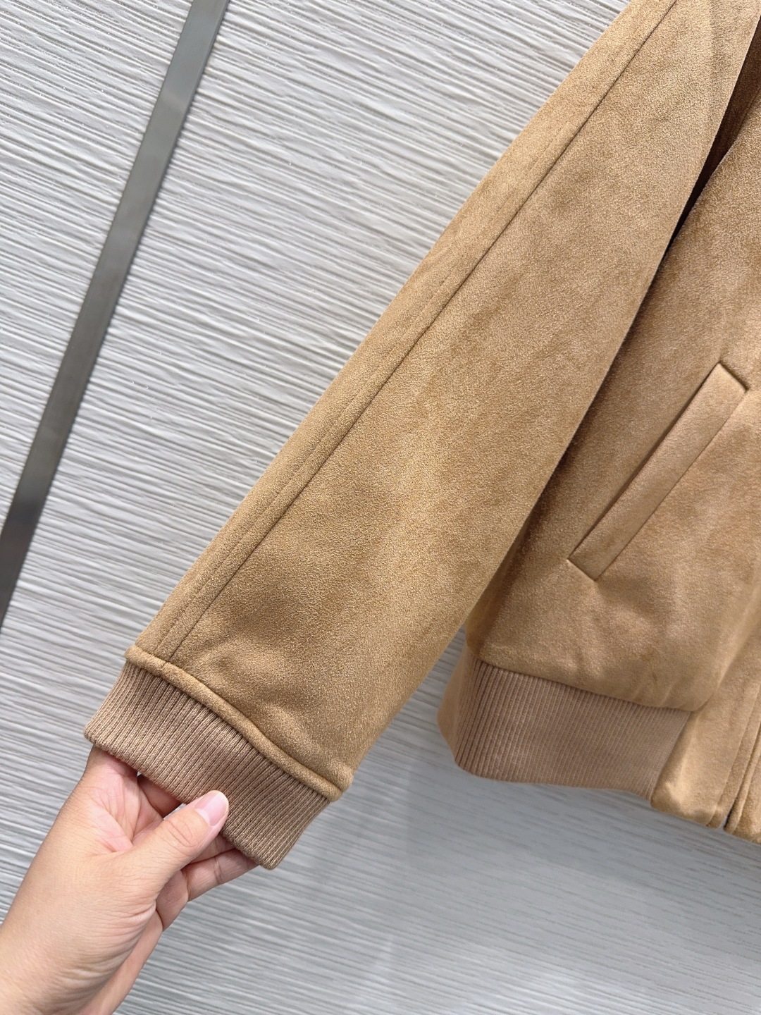 🛍️ Celin* 👑2025FW最新时尚外套 经典又有型 自带气场 面料质感很奈斯 时髦又高级 颜色超