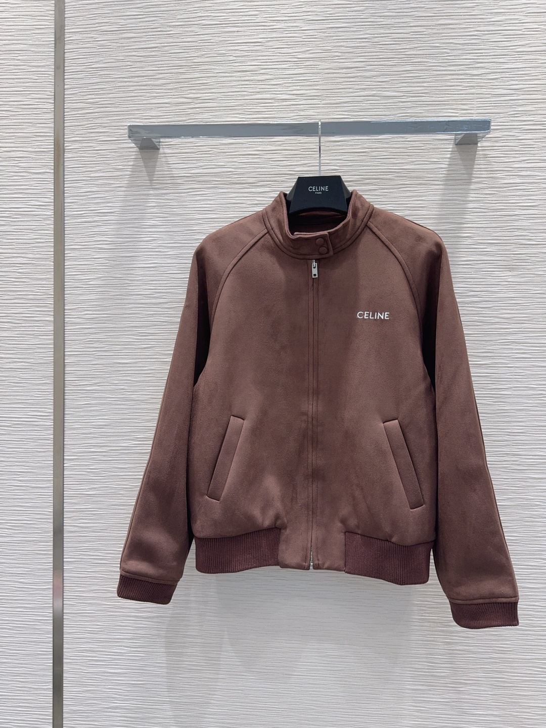 🛍️ Celin* 👑2025FW最新时尚外套 经典又有型 自带气场 面料质感很奈斯 时髦又高级 颜色超