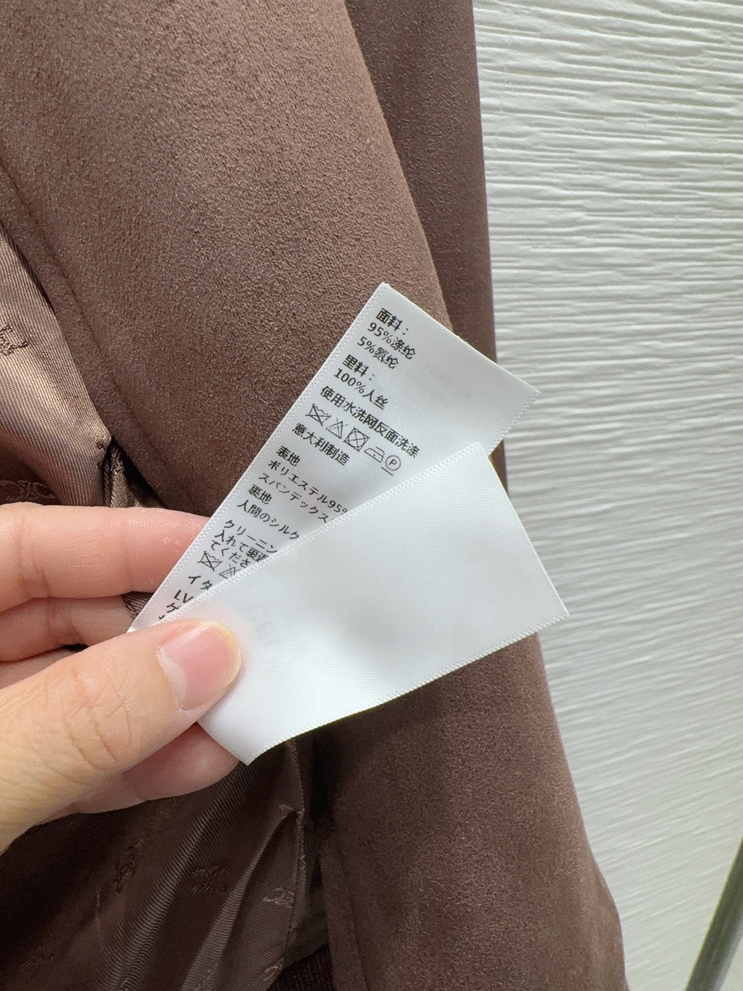 🛍️ Celin* 👑2025FW最新时尚外套 经典又有型 自带气场 面料质感很奈斯 时髦又高级 颜色超