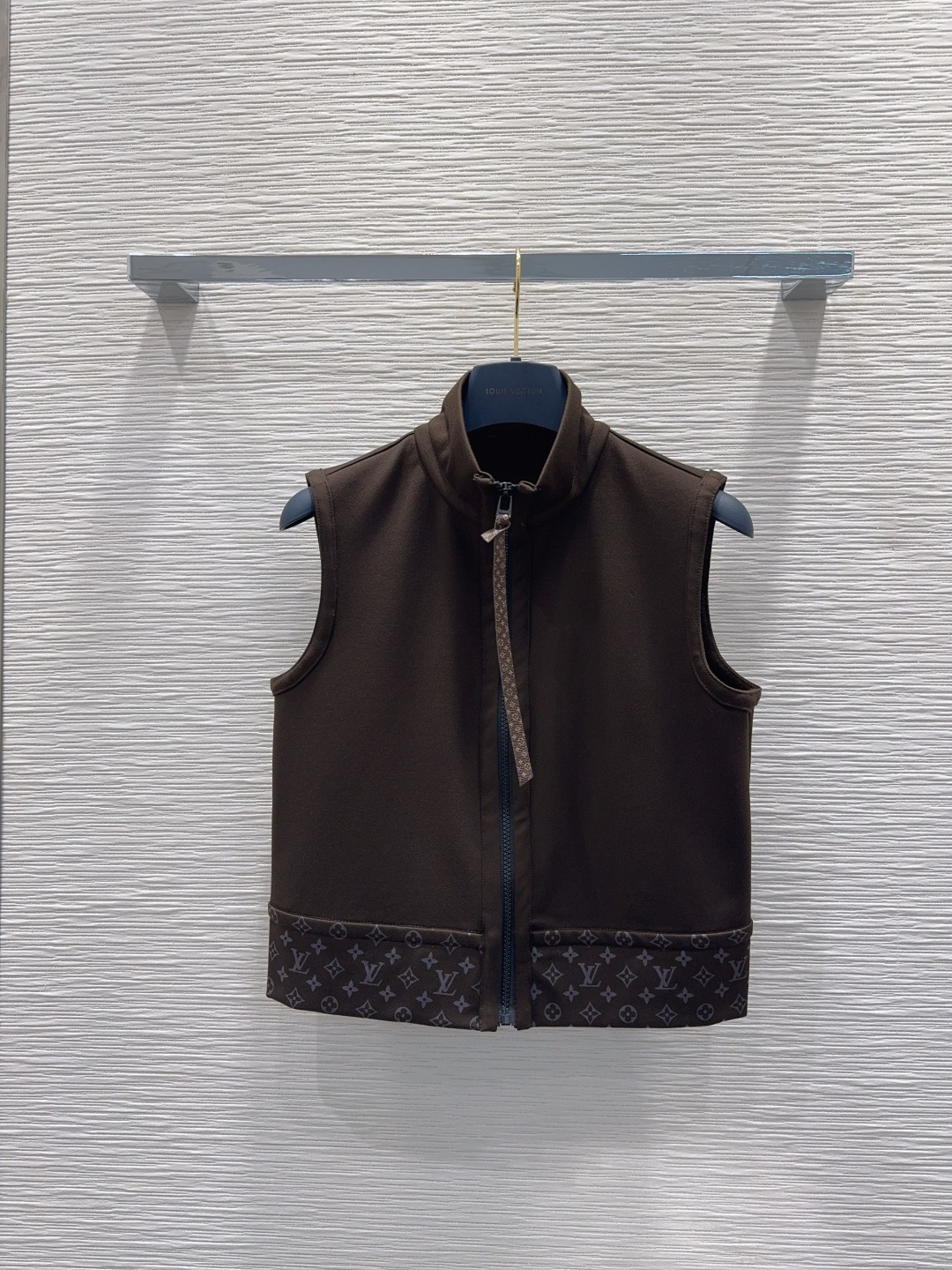 🛍️Louis Vuitt*on 👑2025FW新款套装 可A可飒的风格，日常通勤穿什么的都是很OK的，