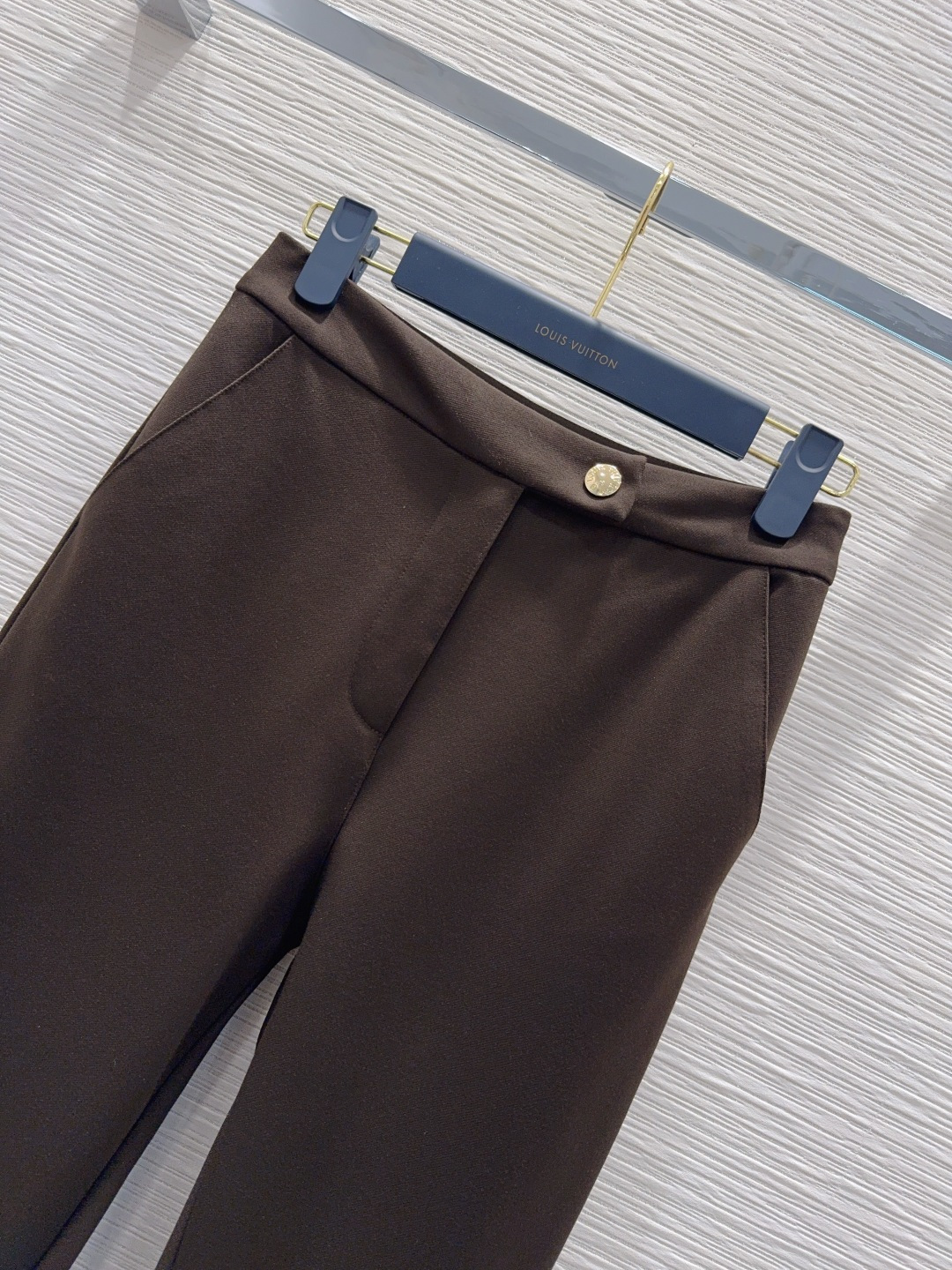 🛍️Louis Vuitt*on 👑2025FW新款套装 可A可飒的风格，日常通勤穿什么的都是很OK的，