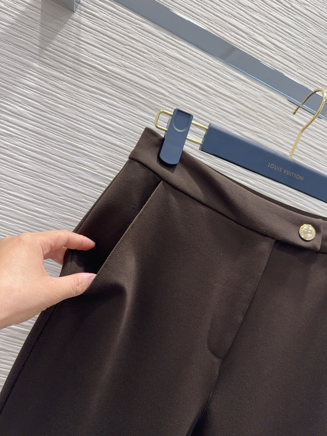 🛍️Louis Vuitt*on 👑2025FW新款套装 可A可飒的风格，日常通勤穿什么的都是很OK的，