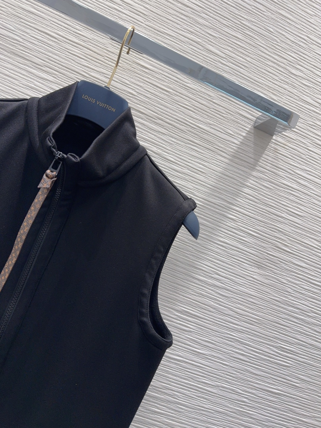 🛍️Louis Vuitt*on 👑2025FW新款套装 可A可飒的风格，日常通勤穿什么的都是很OK的，