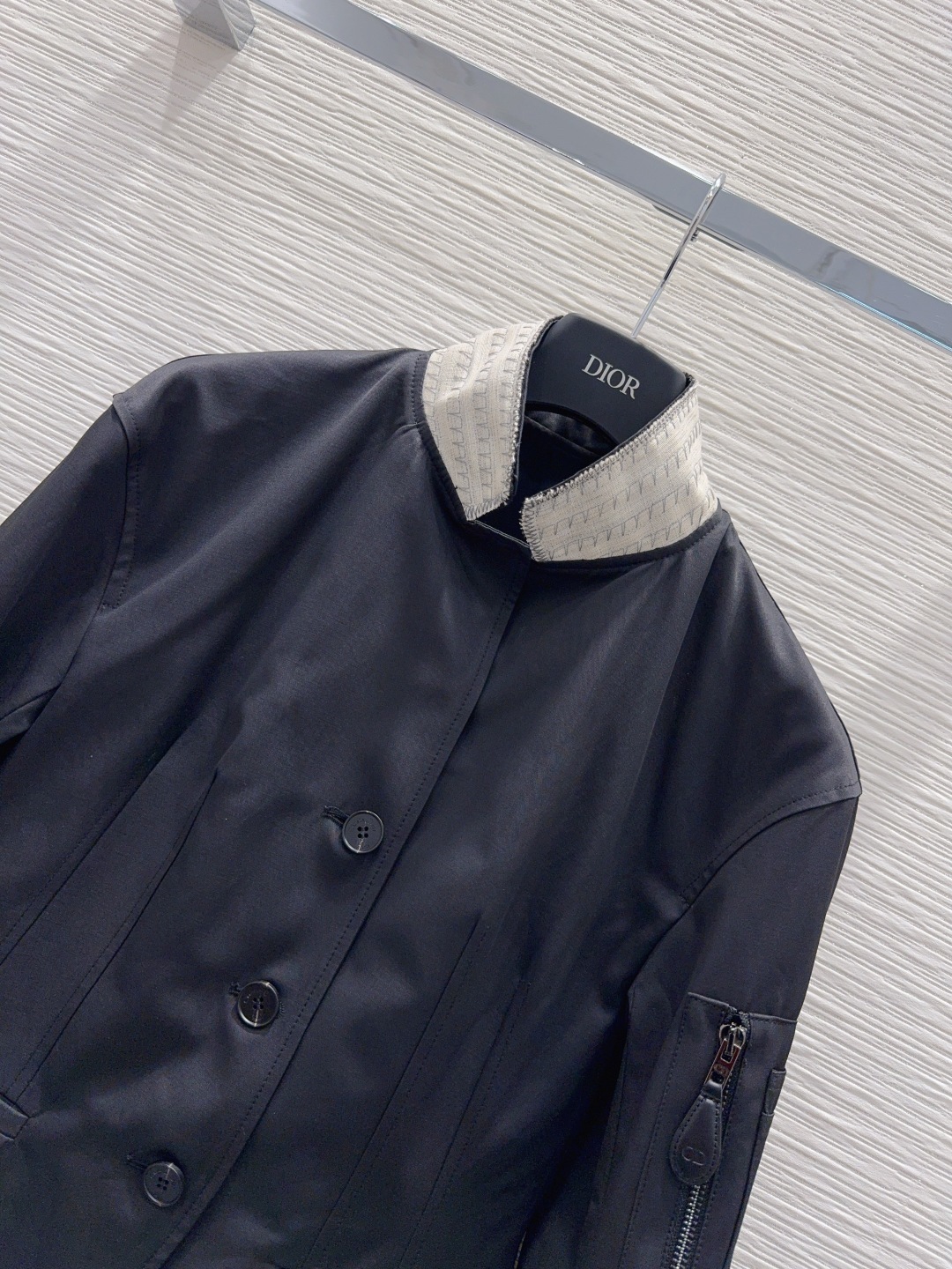 🛍️ Christian Dio* 👑2025FW新款外套 舒适百搭 贸易公司订单货!原单渠道货 好搭配