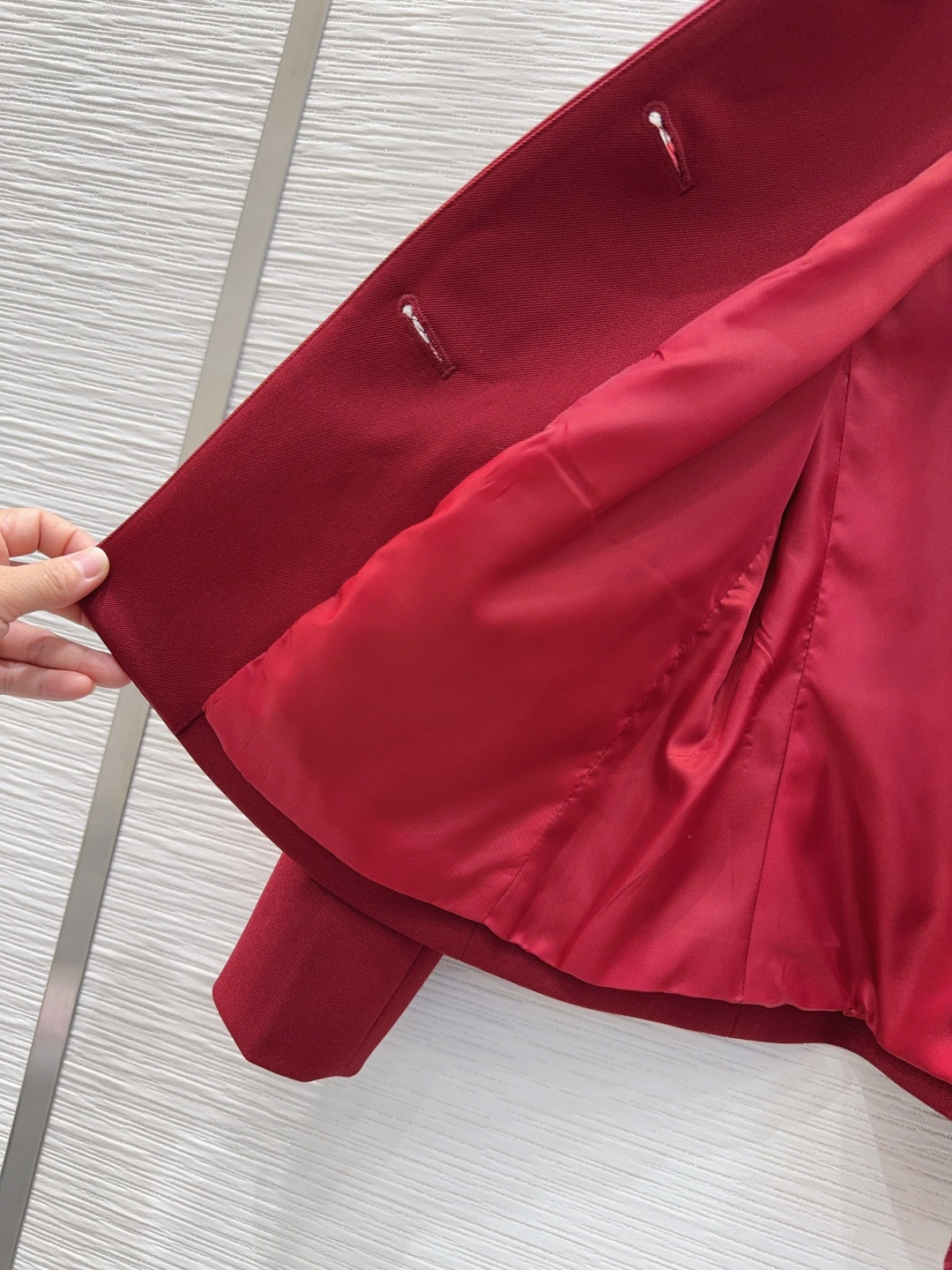 🛍️ Gucc* 👑2025FW新款 简洁大气的西装套装 非常高级的进口质地 仔细看细节 颜色超正👍上身