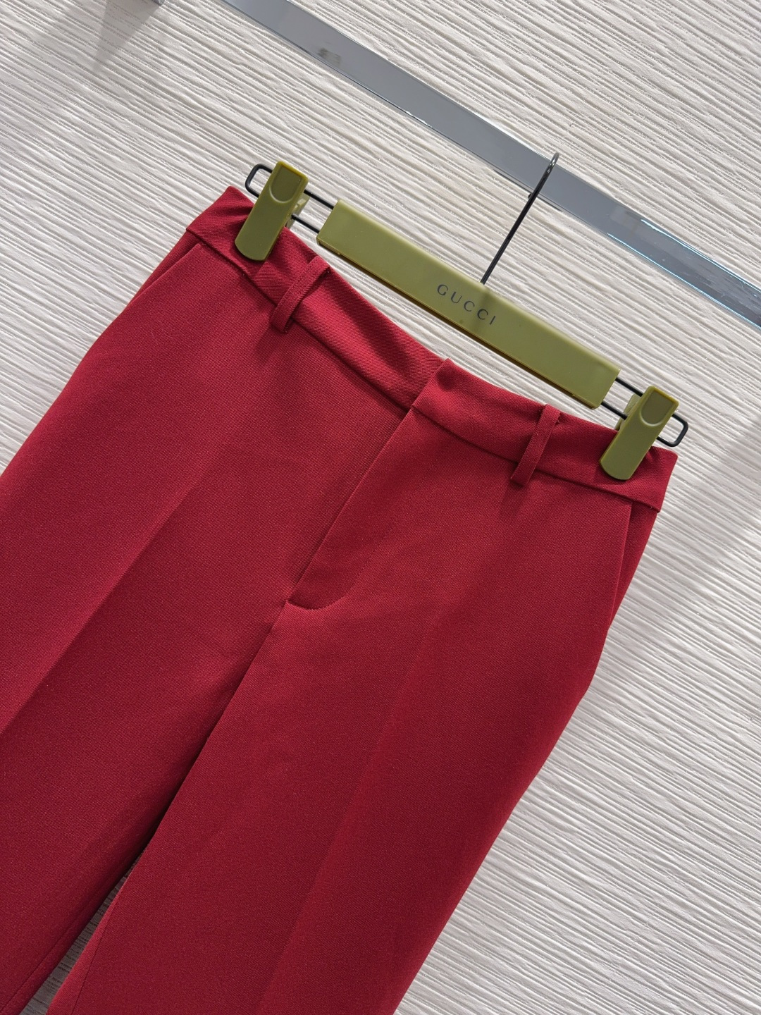 🛍️ Gucc* 👑2025FW新款 简洁大气的西装套装 非常高级的进口质地 仔细看细节 颜色超正👍上身