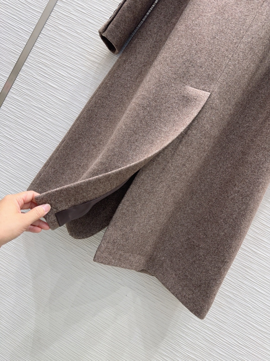 🛍️Brunello cucine*lli👑2025FW新款外套 含70%羊毛 英伦风气质 经典款设计 