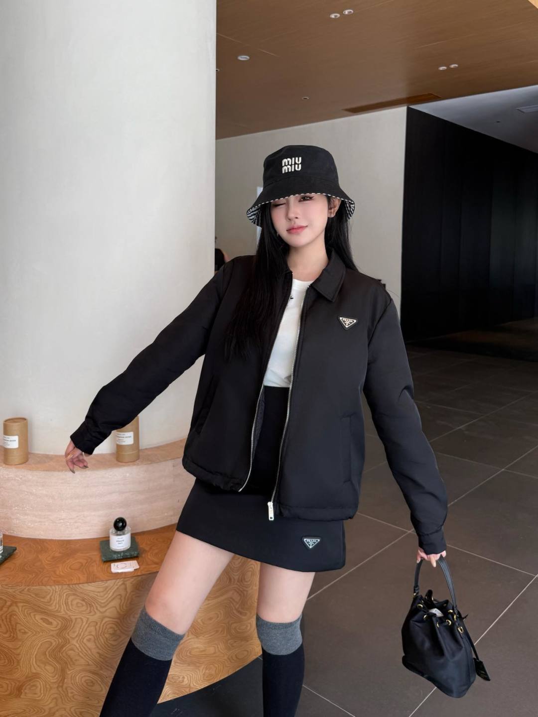 NO:565776,Upper body pictures batched separately,,alexander wang19860909上身图 分开批,,alexander wang,Women's clothing