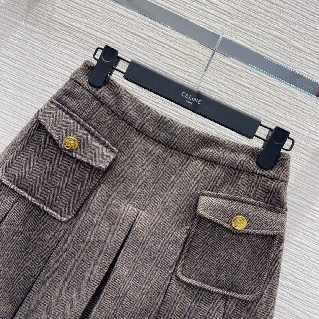 🛍️ Celin* 👑2025FW最新时尚套装 经典又有型 自带气场 面料质感很奈斯 时髦又高级 颜色超