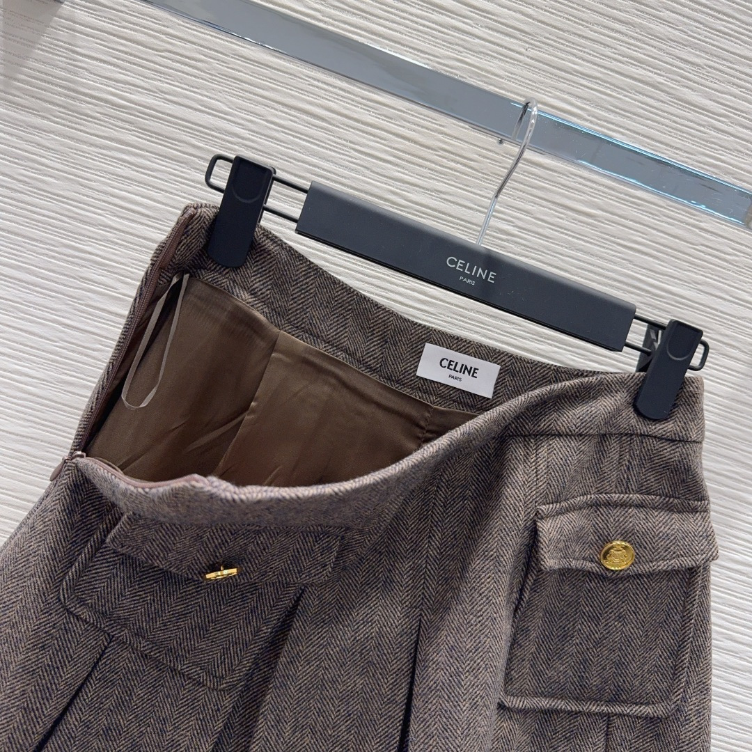 🛍️ Celin* 👑2025FW最新时尚套装 经典又有型 自带气场 面料质感很奈斯 时髦又高级 颜色超