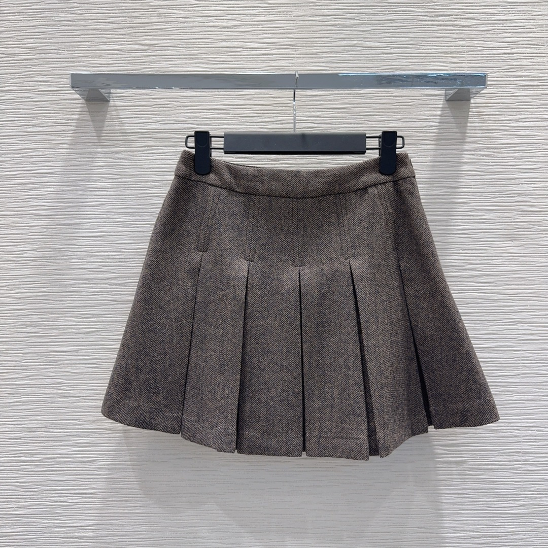 🛍️ Celin* 👑2025FW最新时尚套装 经典又有型 自带气场 面料质感很奈斯 时髦又高级 颜色超