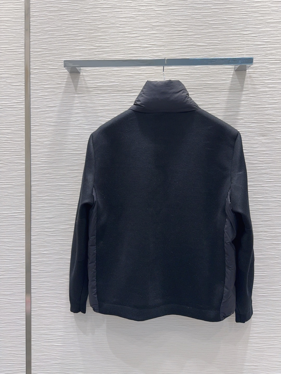 🛍️Moncle*👑2025FW新款羽绒外套 【鹅绒】男女同款 整体保暖效果拉满，独特设计款羽绒服 休闲