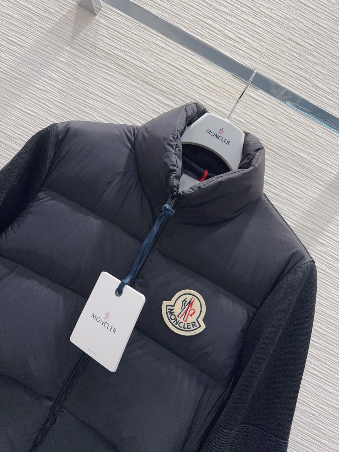 🛍️Moncle*👑2025FW新款羽绒外套 【鹅绒】男女同款 整体保暖效果拉满，独特设计款羽绒服 休闲