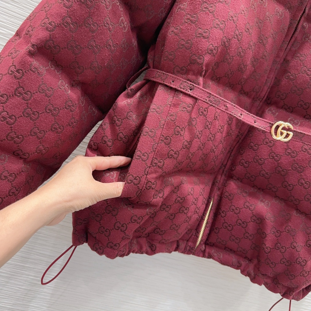 🛍️Gucc*👑2025FW新款羽绒服 限定系列 非常高级的进口高密度质地 提花面料 仔细看细节 最具特