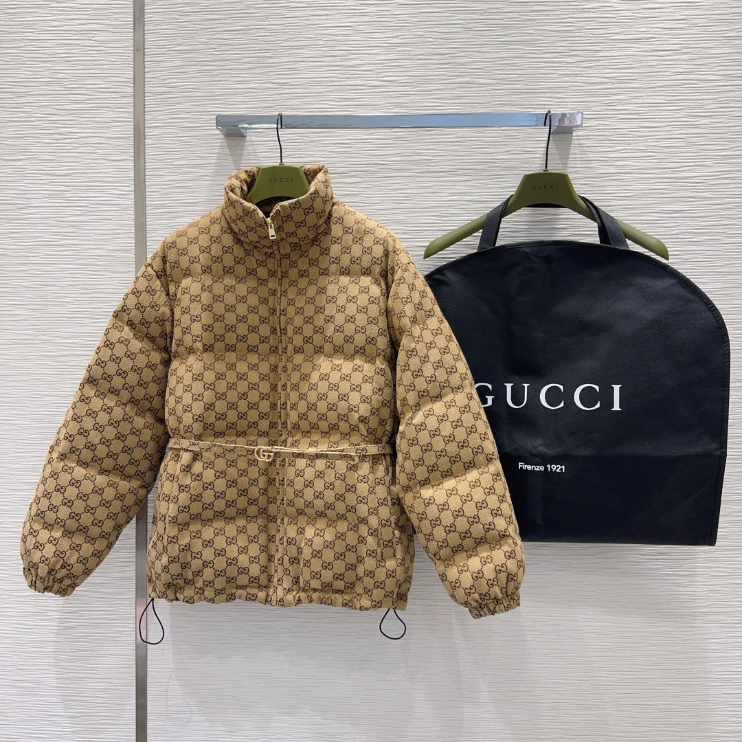 🛍️Gucc*👑2025FW新款羽绒服 限定系列 非常高级的进口高密度质地 提花面料 仔细看细节 最具特