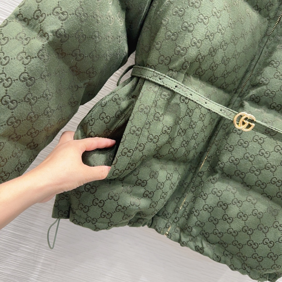 🛍️Gucc*👑2025FW新款羽绒服 限定系列 非常高级的进口高密度质地 提花面料 仔细看细节 最具特