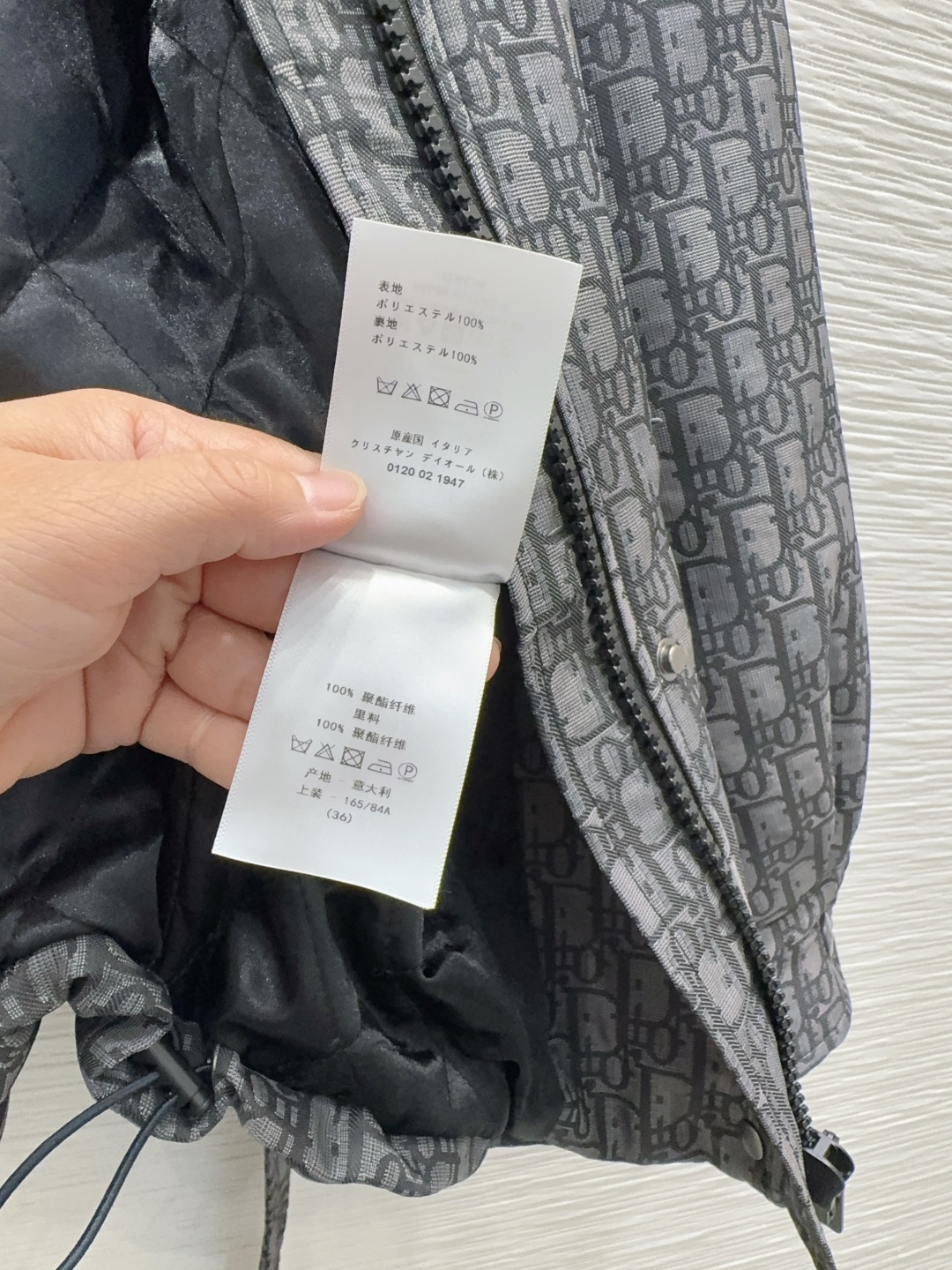 🛍️ Christian Dio* 👑2025FW新款夹棉外套 印花面料 经典又有型 各种都能完美驾驭～