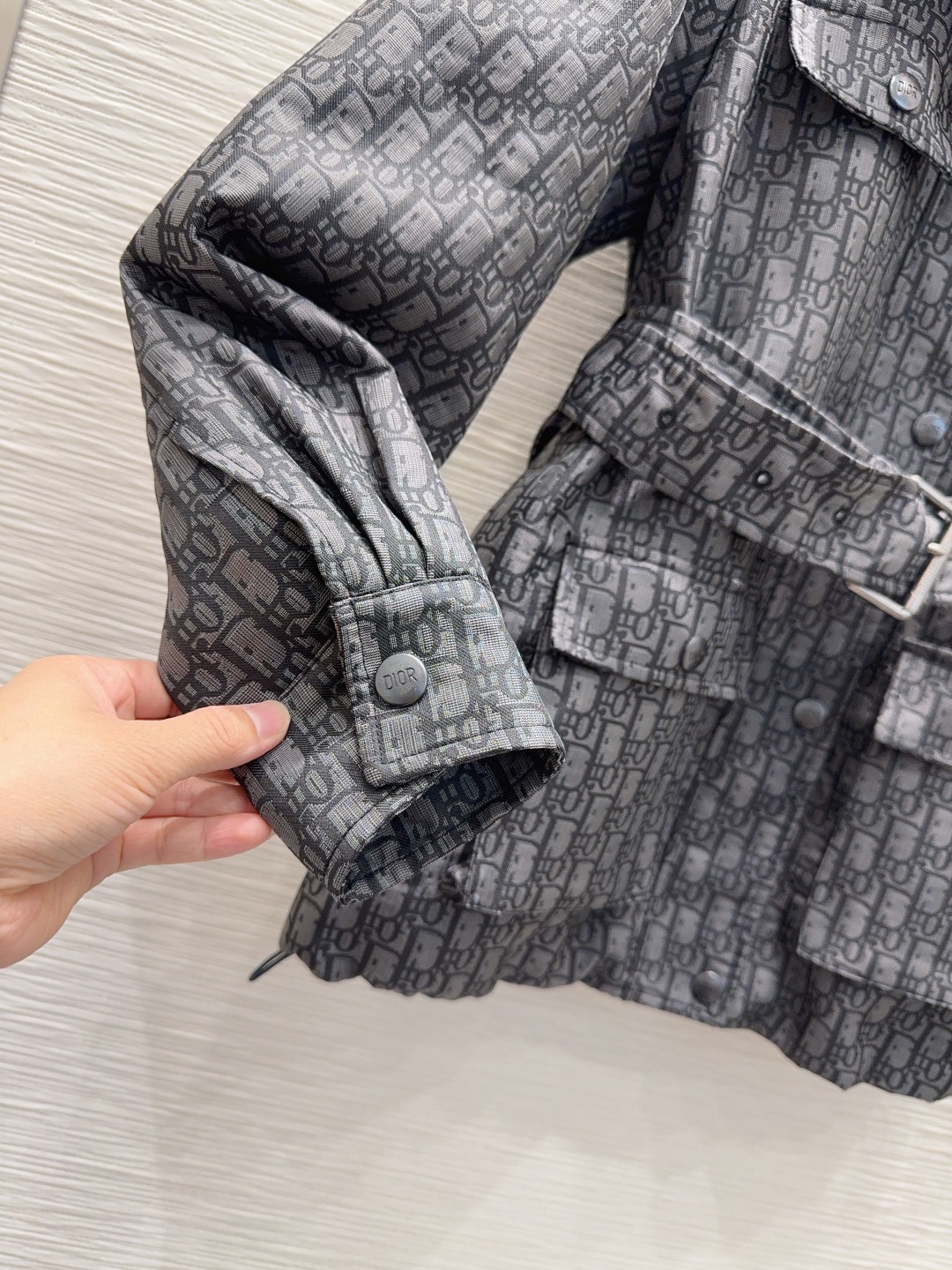 🛍️ Christian Dio* 👑2025FW新款夹棉外套 印花面料 经典又有型 各种都能完美驾驭～