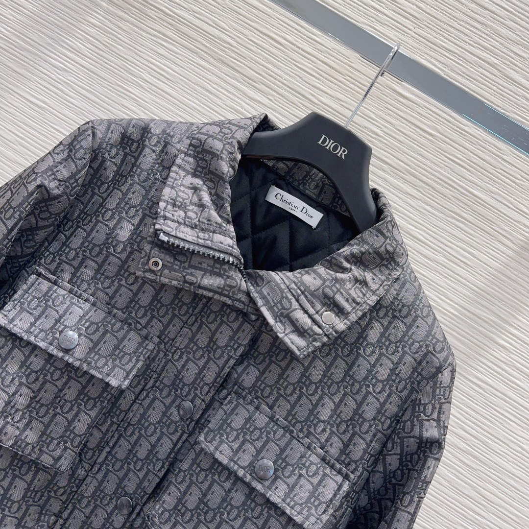 🛍️ Christian Dio* 👑2025FW新款夹棉短外套 印花面料 经典又有型 各种都能完美驾驭