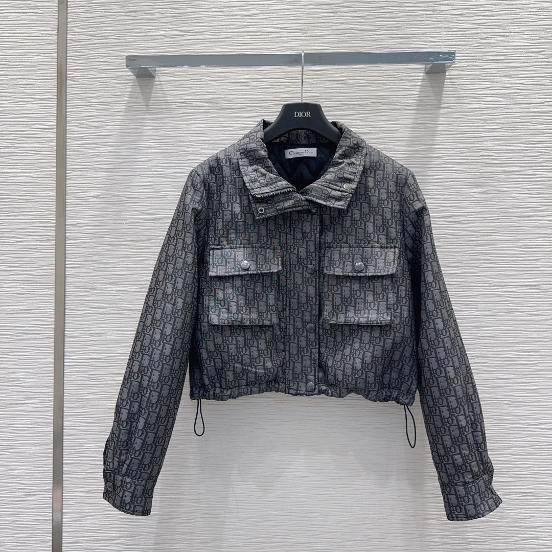 🛍️ Christian Dio* 👑2025FW新款夹棉短外套 印花面料 经典又有型 各种都能完美驾驭